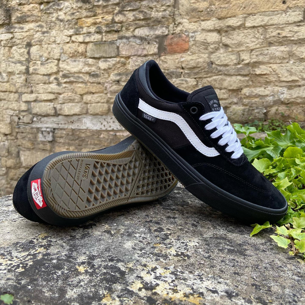 Two new ones from @vansskate,...